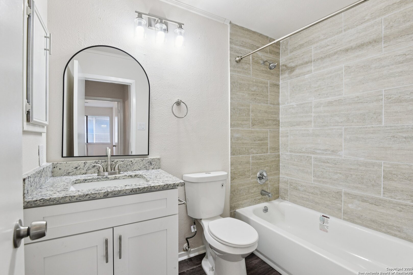 349 Harmony Ct 349