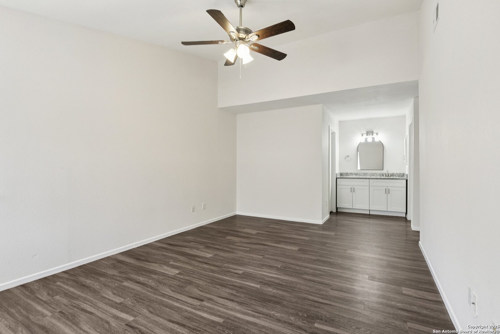 349 Harmony Ct 349