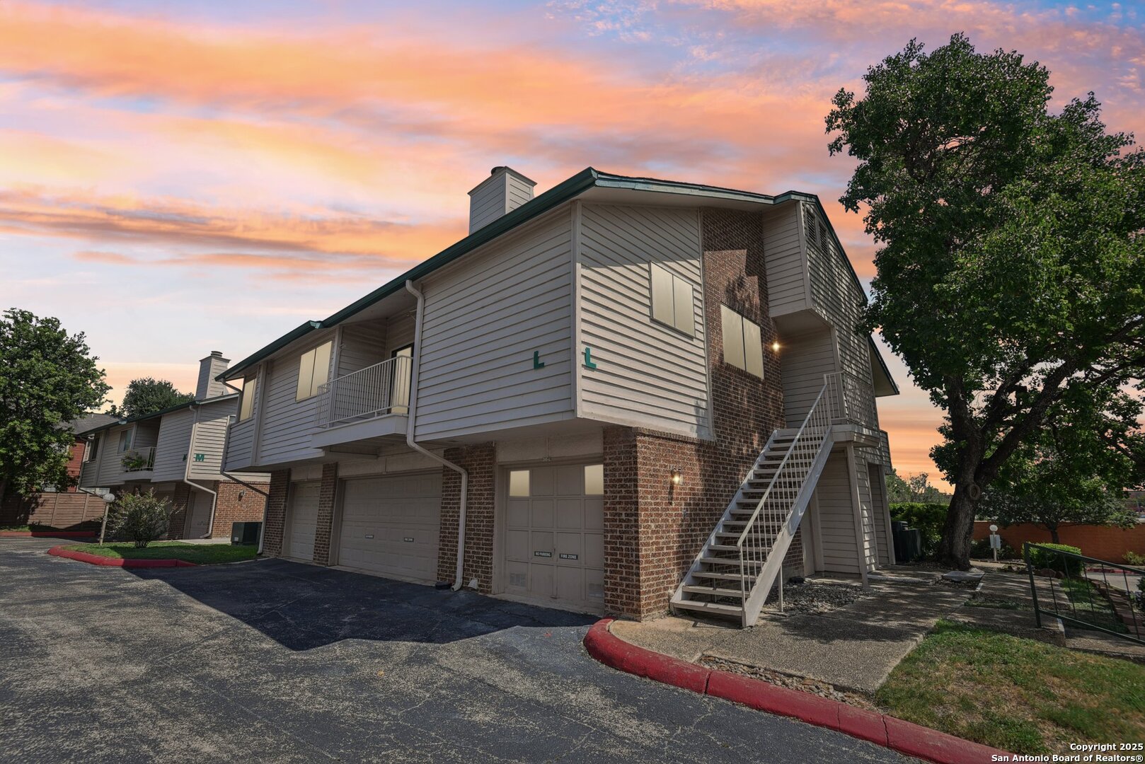 349 Harmony Ct 349