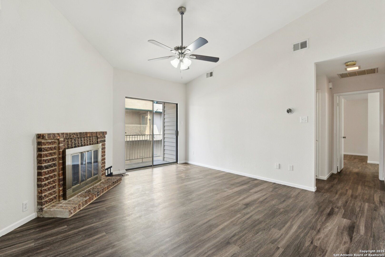 349 Harmony Ct 349