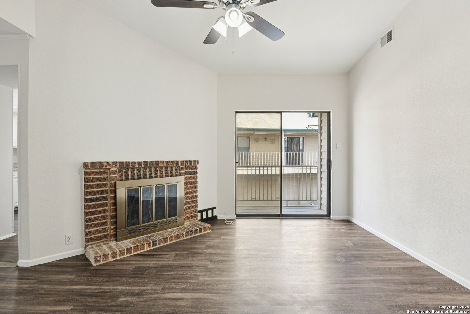 349 Harmony Ct 349