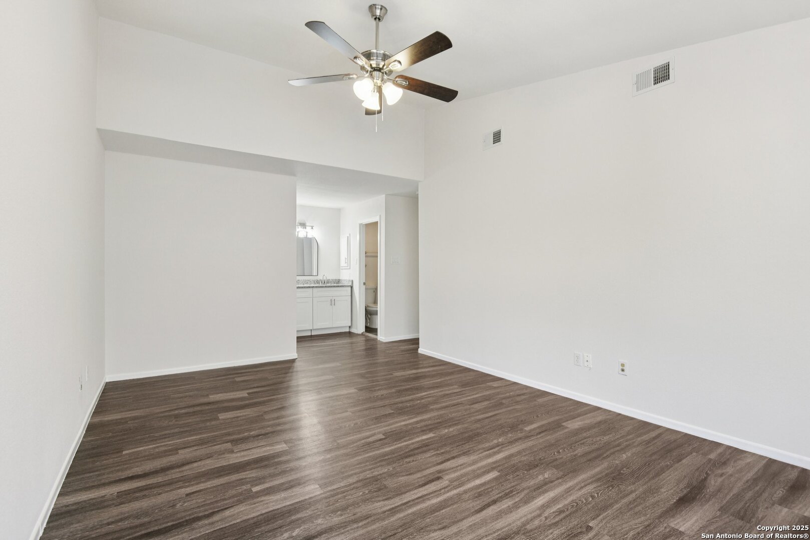 349 Harmony Ct 349