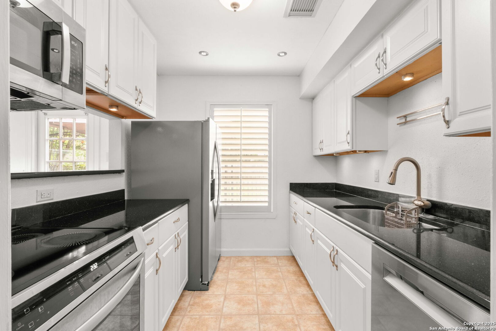 2310 Moss Terrace