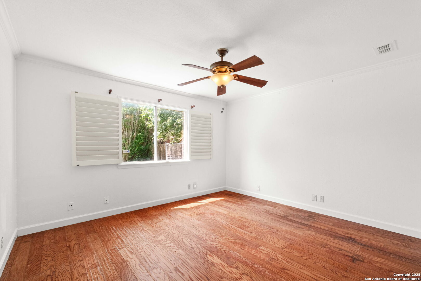 2310 Moss Terrace