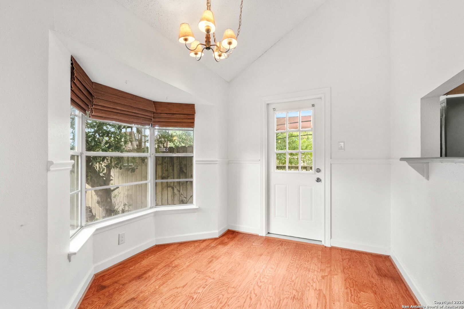 2310 Moss Terrace
