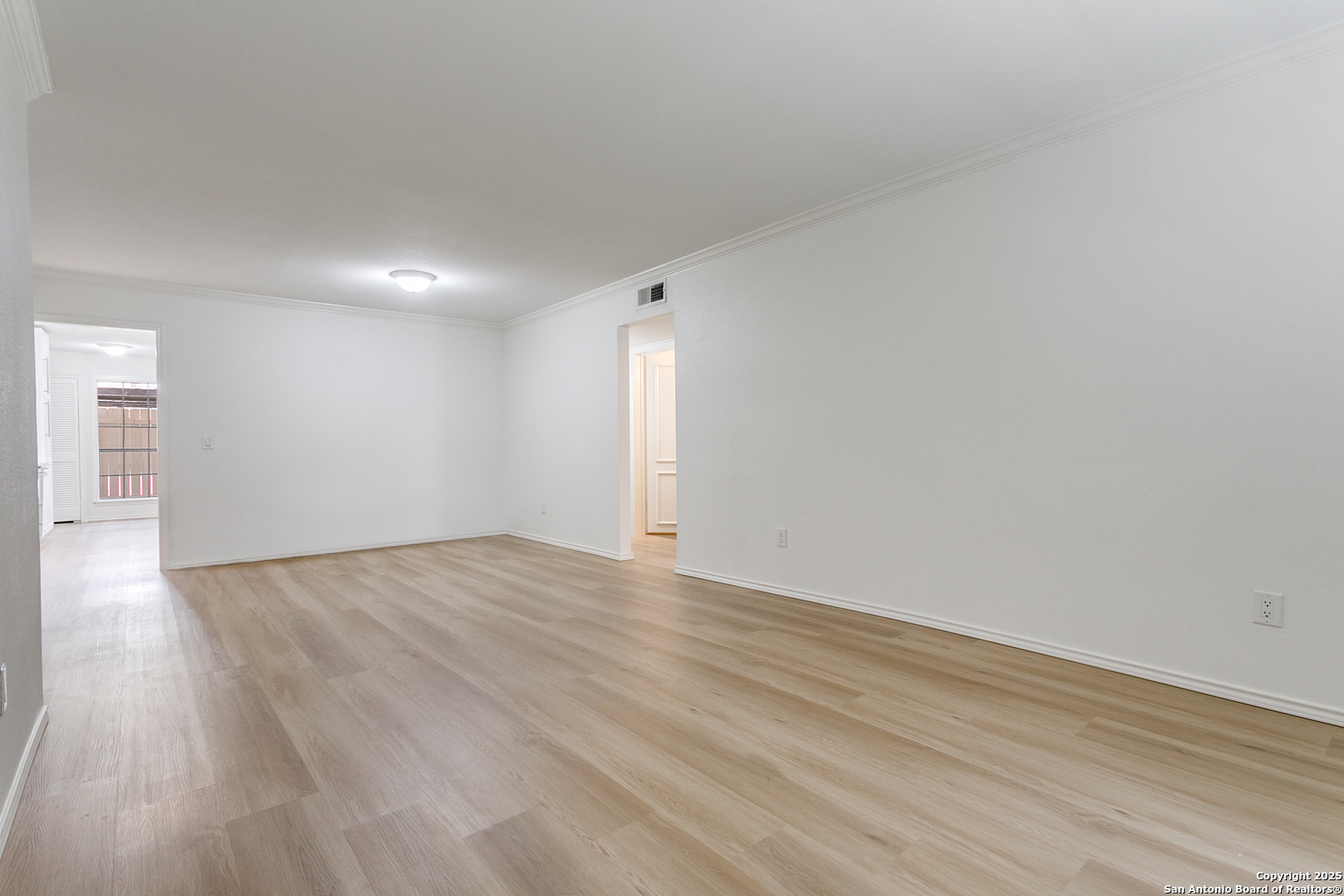 7815 Broadway 201