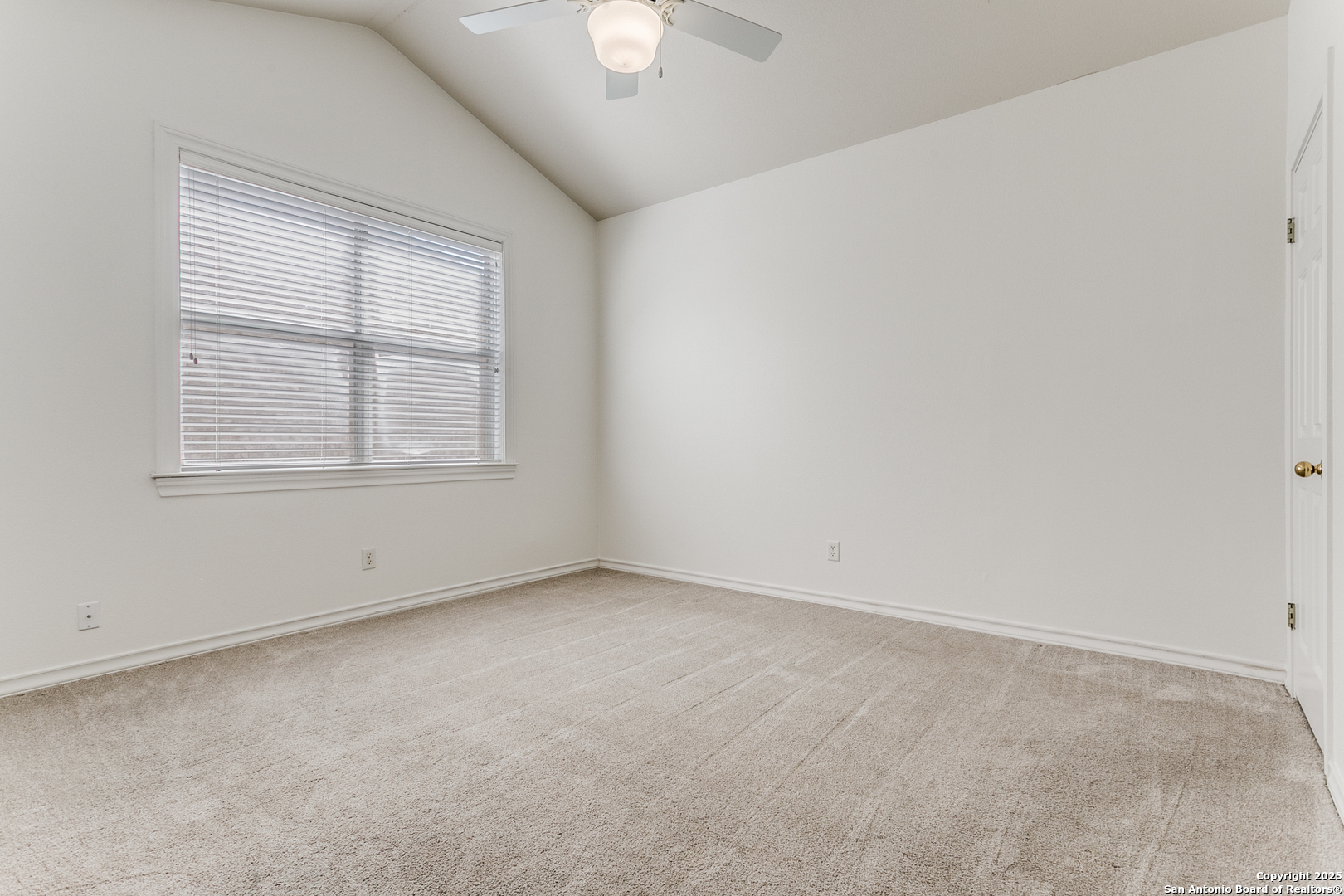 85 Oakwell Farms Pkwy