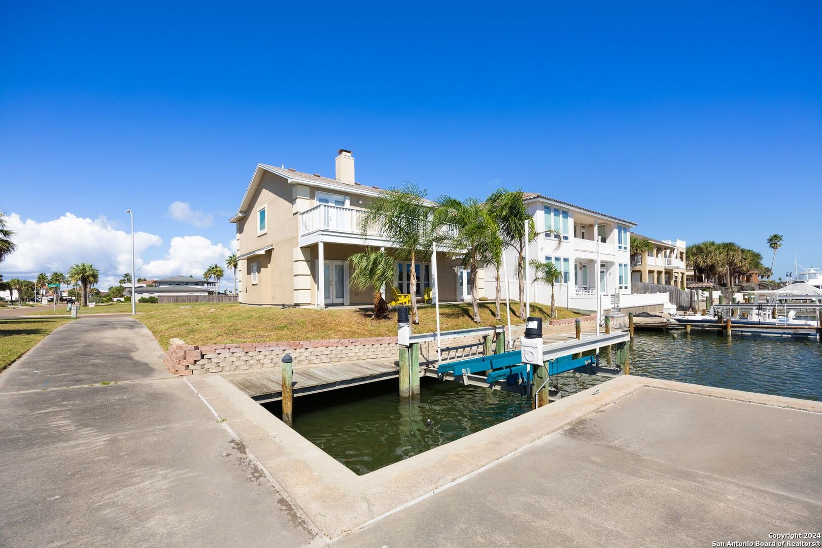 264 Marina Dr