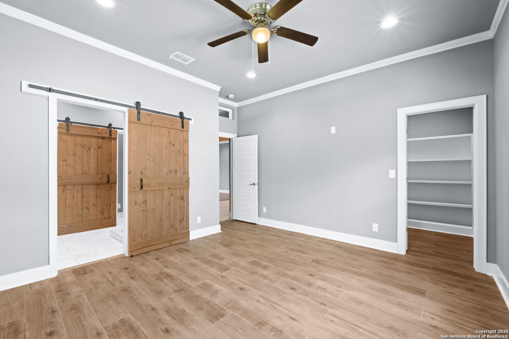 129 Cincinnati Ave