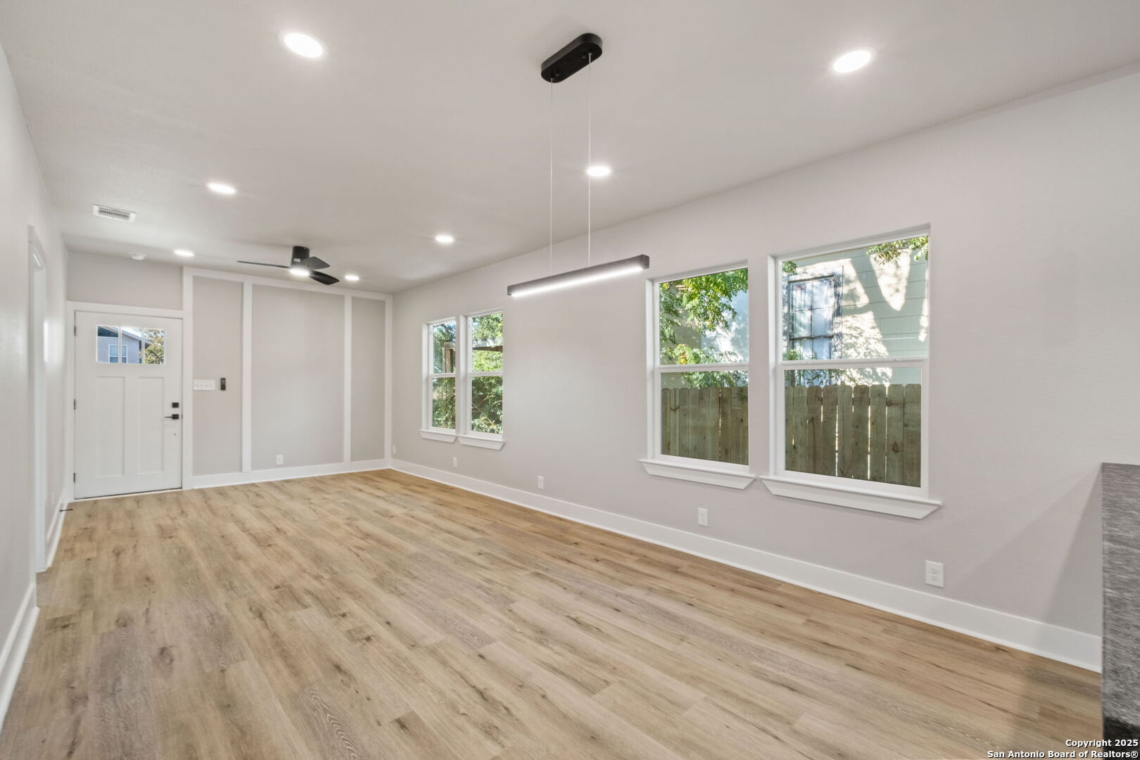 123 Sandmeyer St