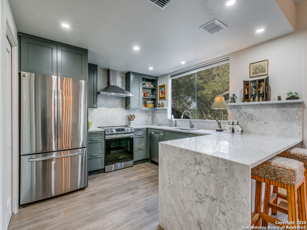 137 Terrell Rd # 1/2