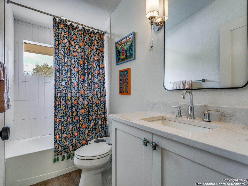 137 Terrell Rd # 1/2