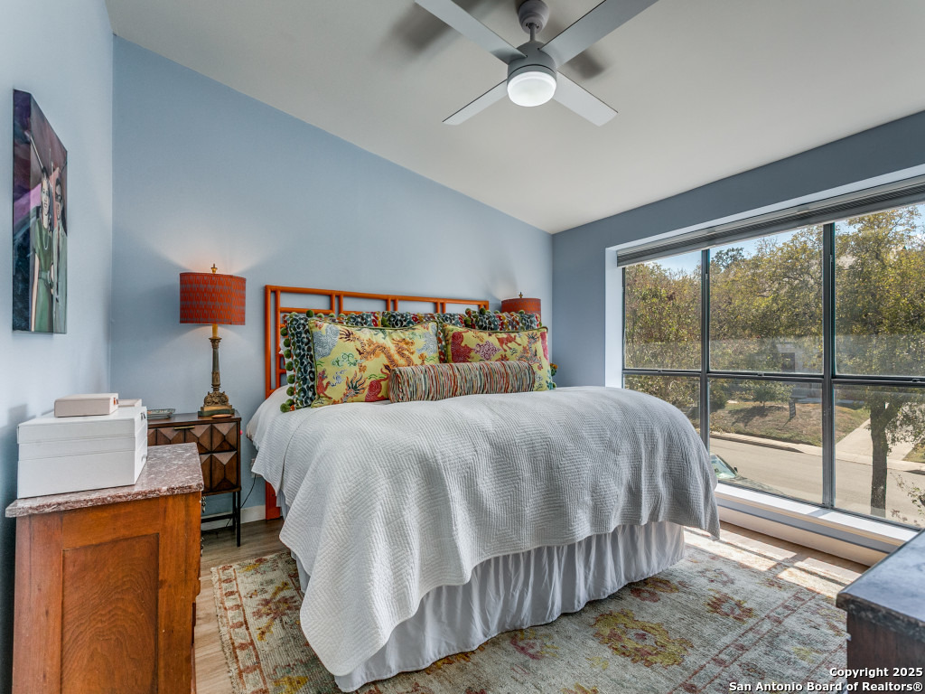 137 Terrell Rd # 1/2