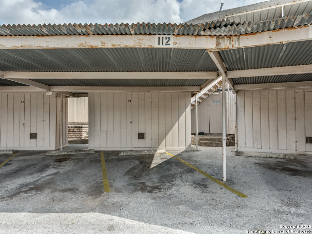 112 Ruelle Lane 112