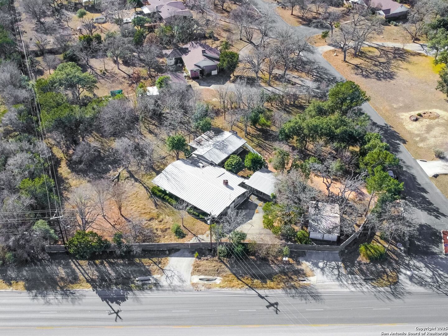 142 Royal Oaks