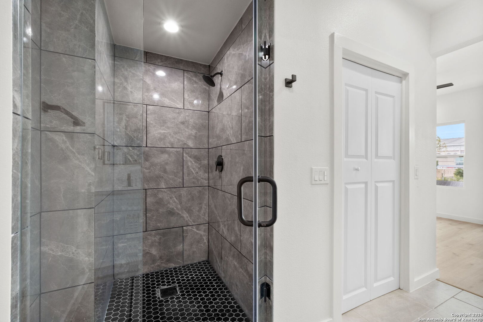 308 S Mesquite St 103