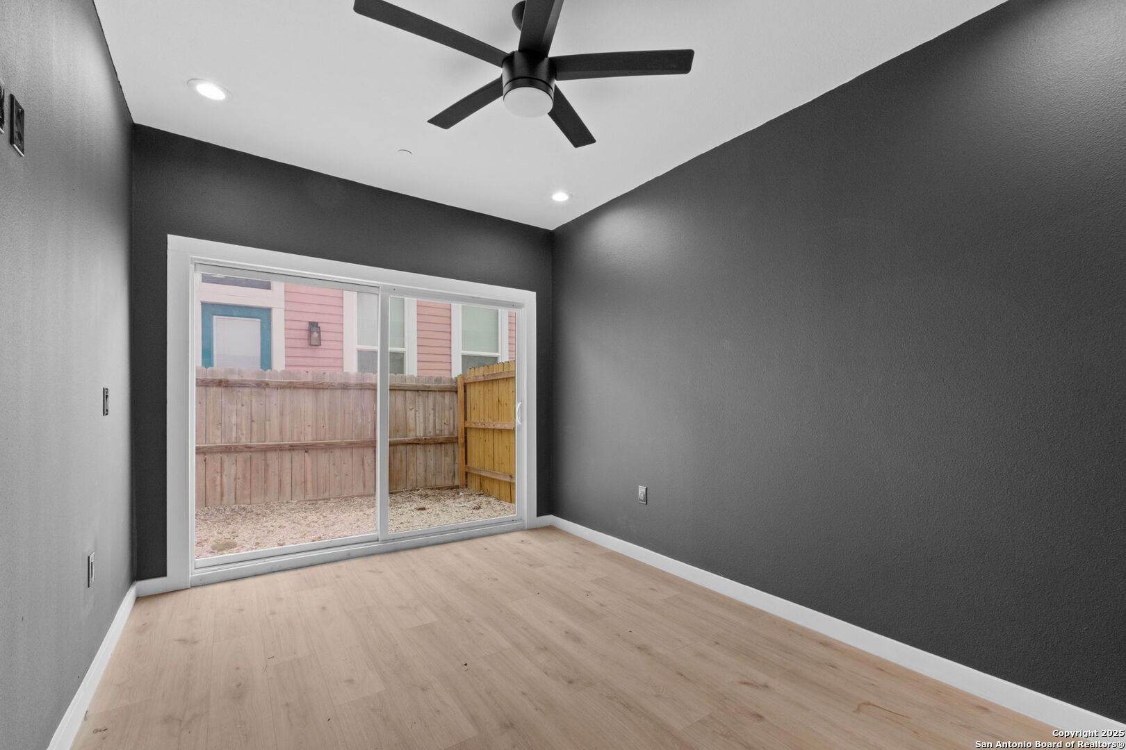 308 S Mesquite St 103