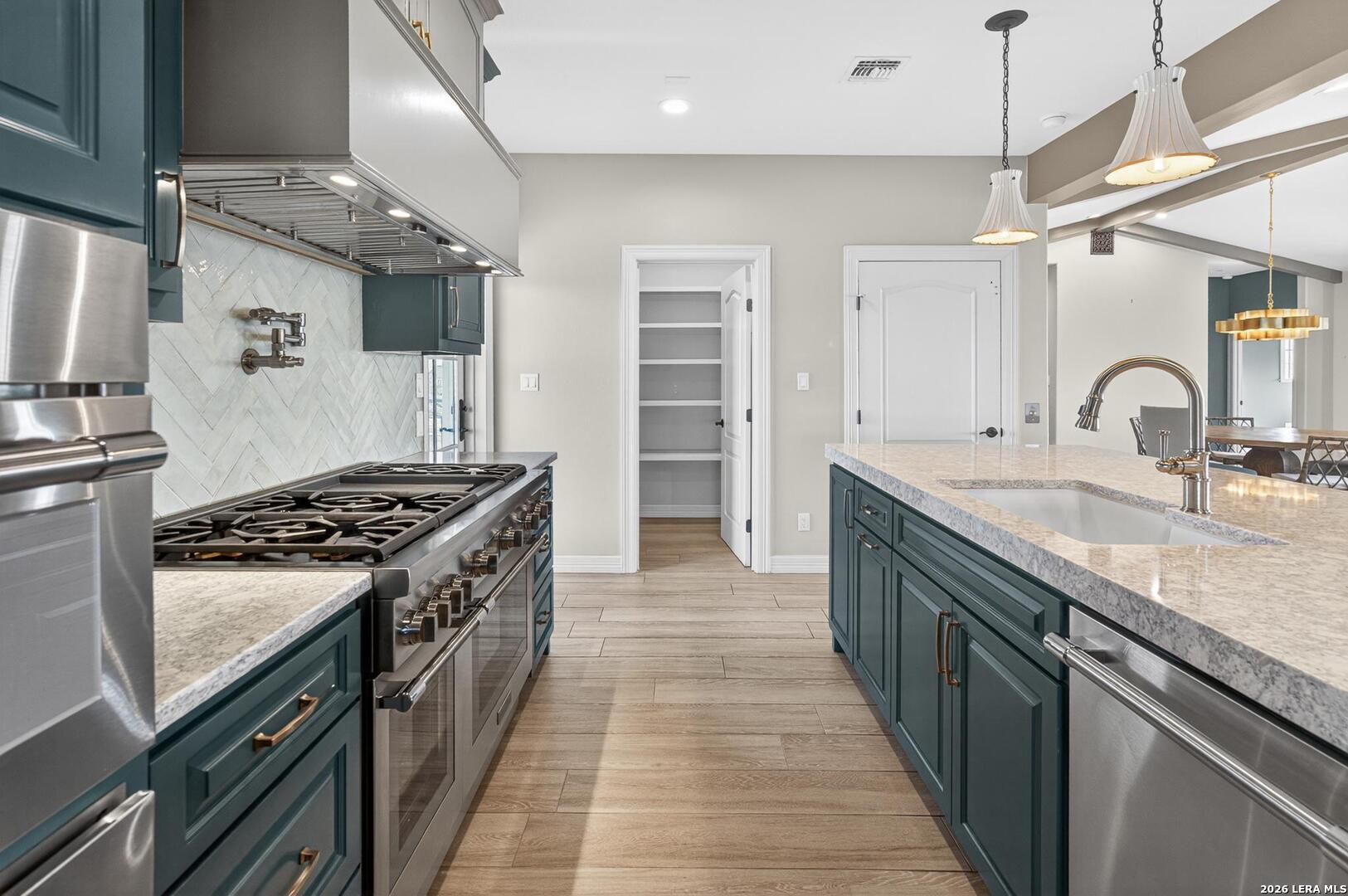 500 Ocean View Dr