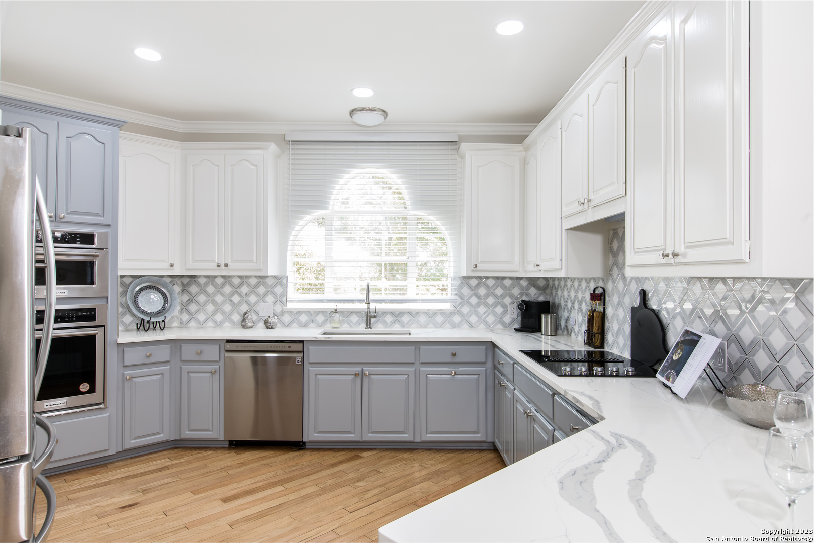 16019 CHASE HILL BLVD