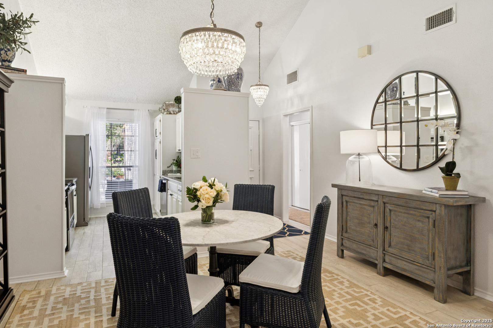 17230 Beacon Woods 1402