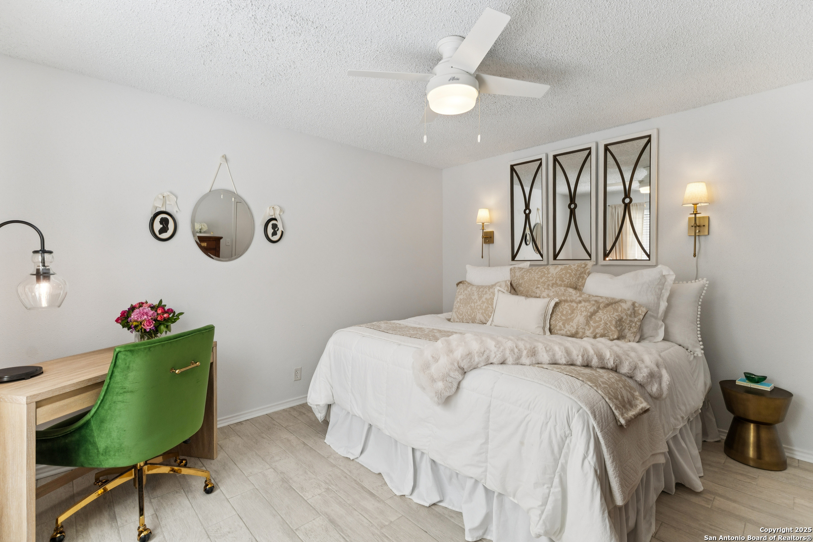 17230 Beacon Woods 1402