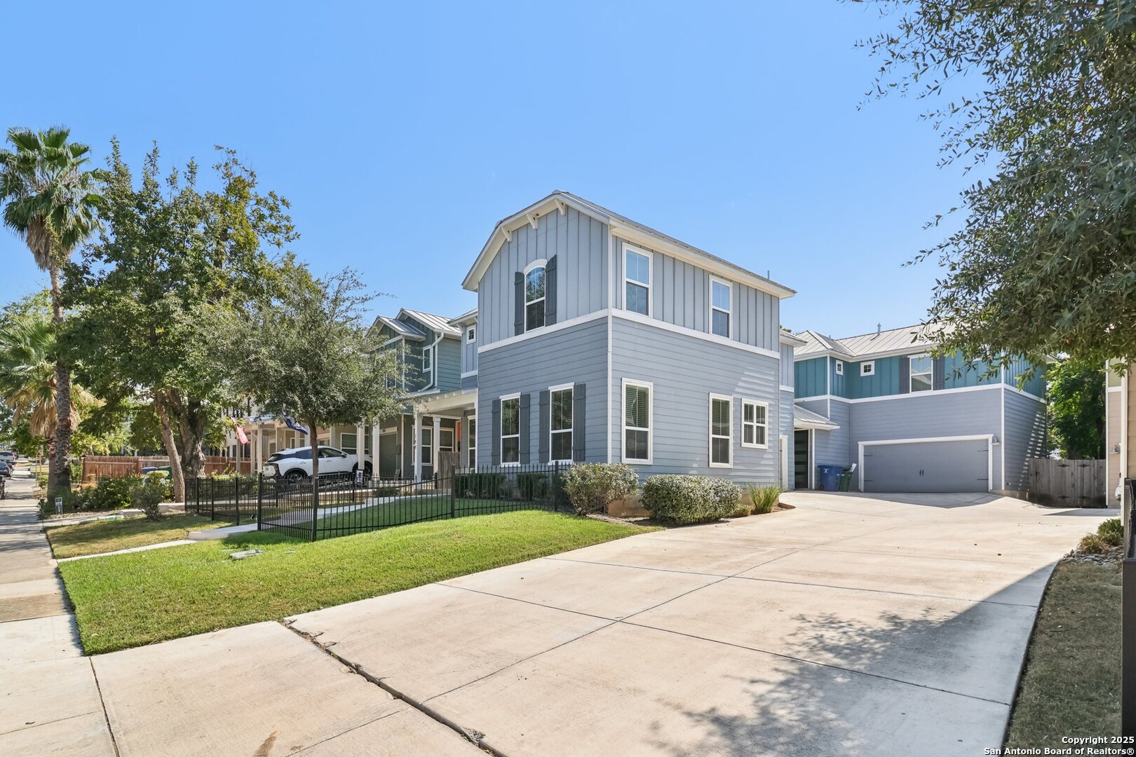 144 Claremont 101