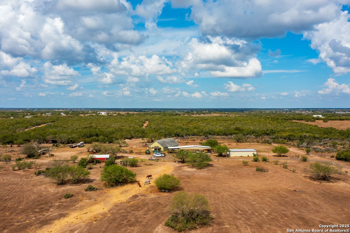 947 County Road 302