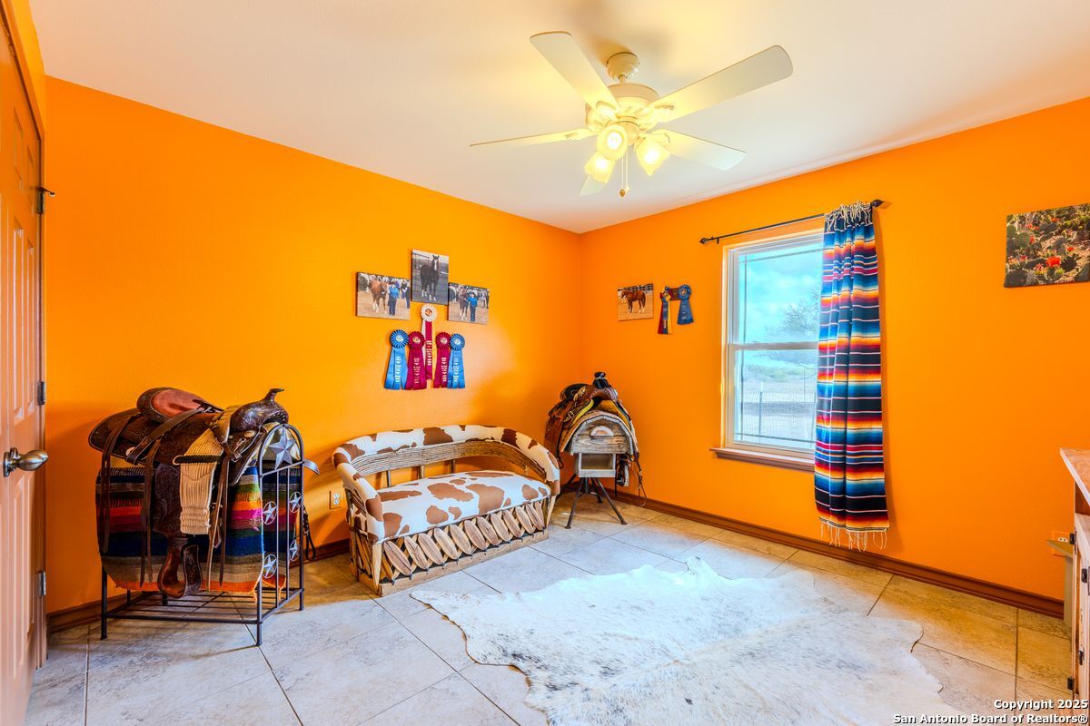 947 County Road 302