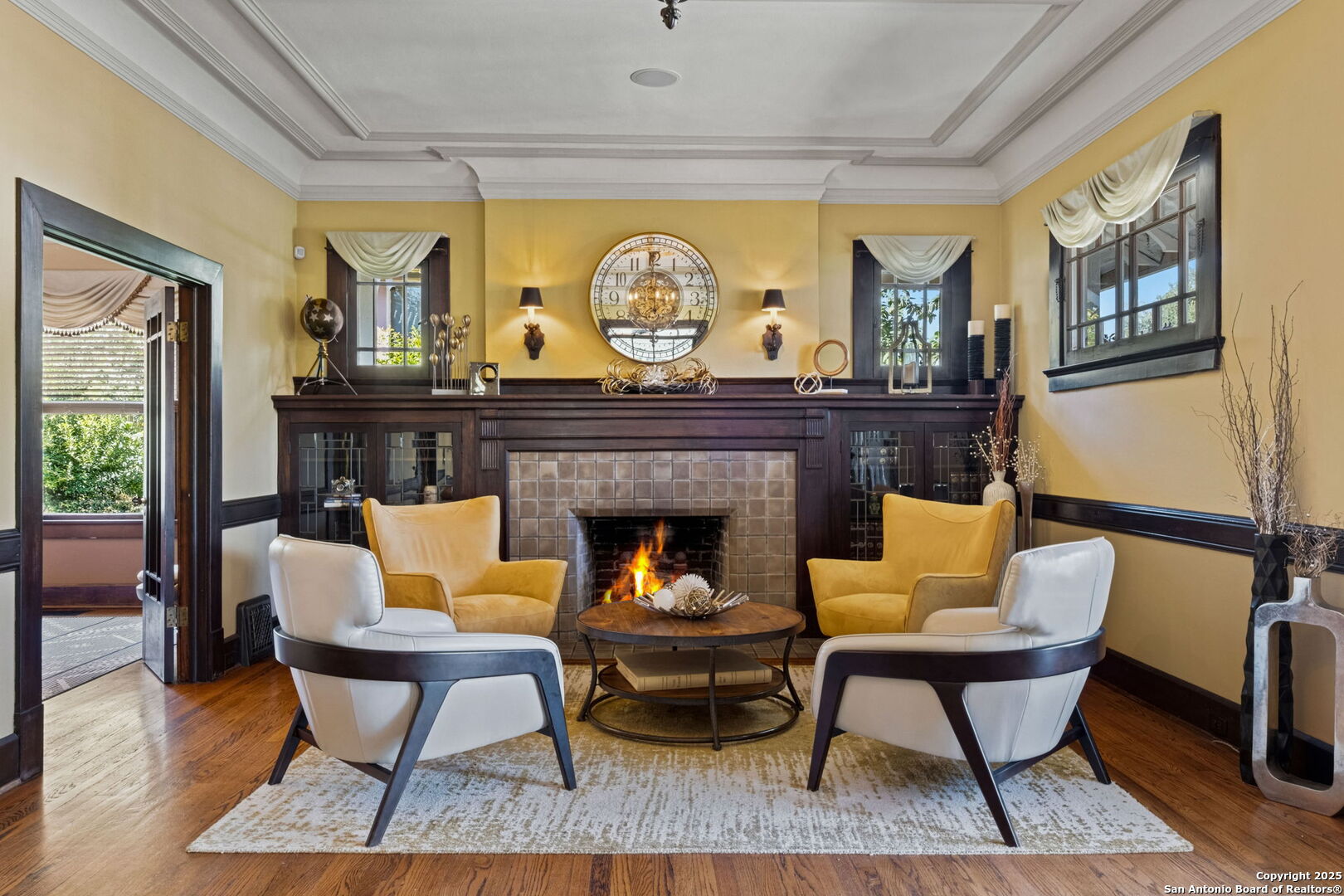 308 W Summit Ave