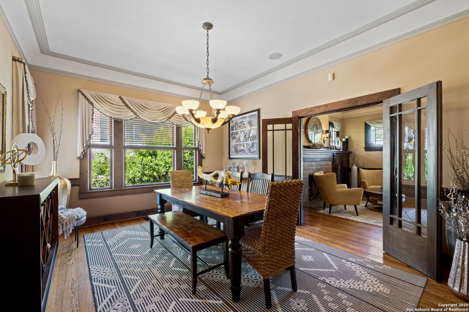 308 W Summit Ave