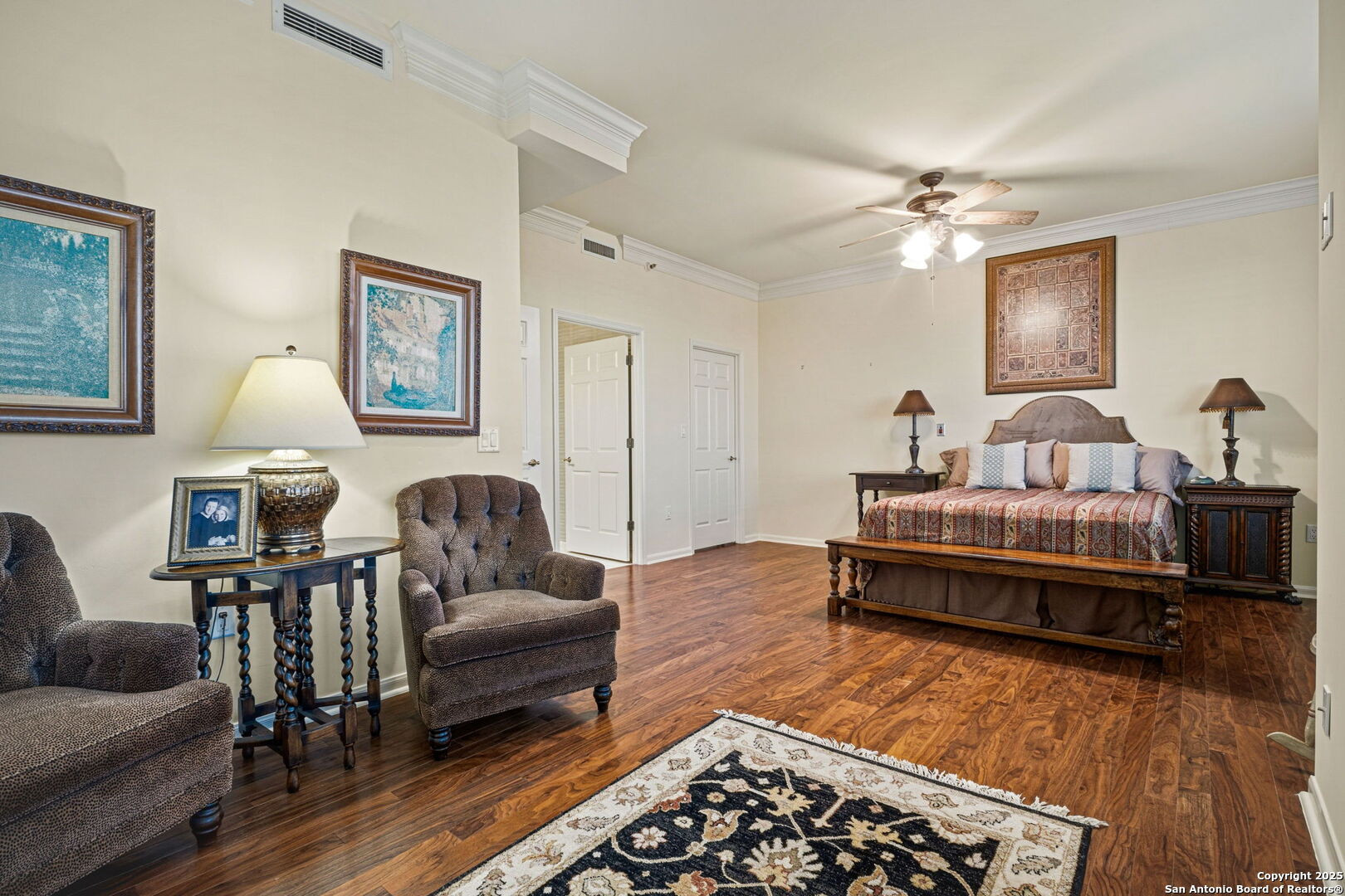 1 Towers Park Ln 810