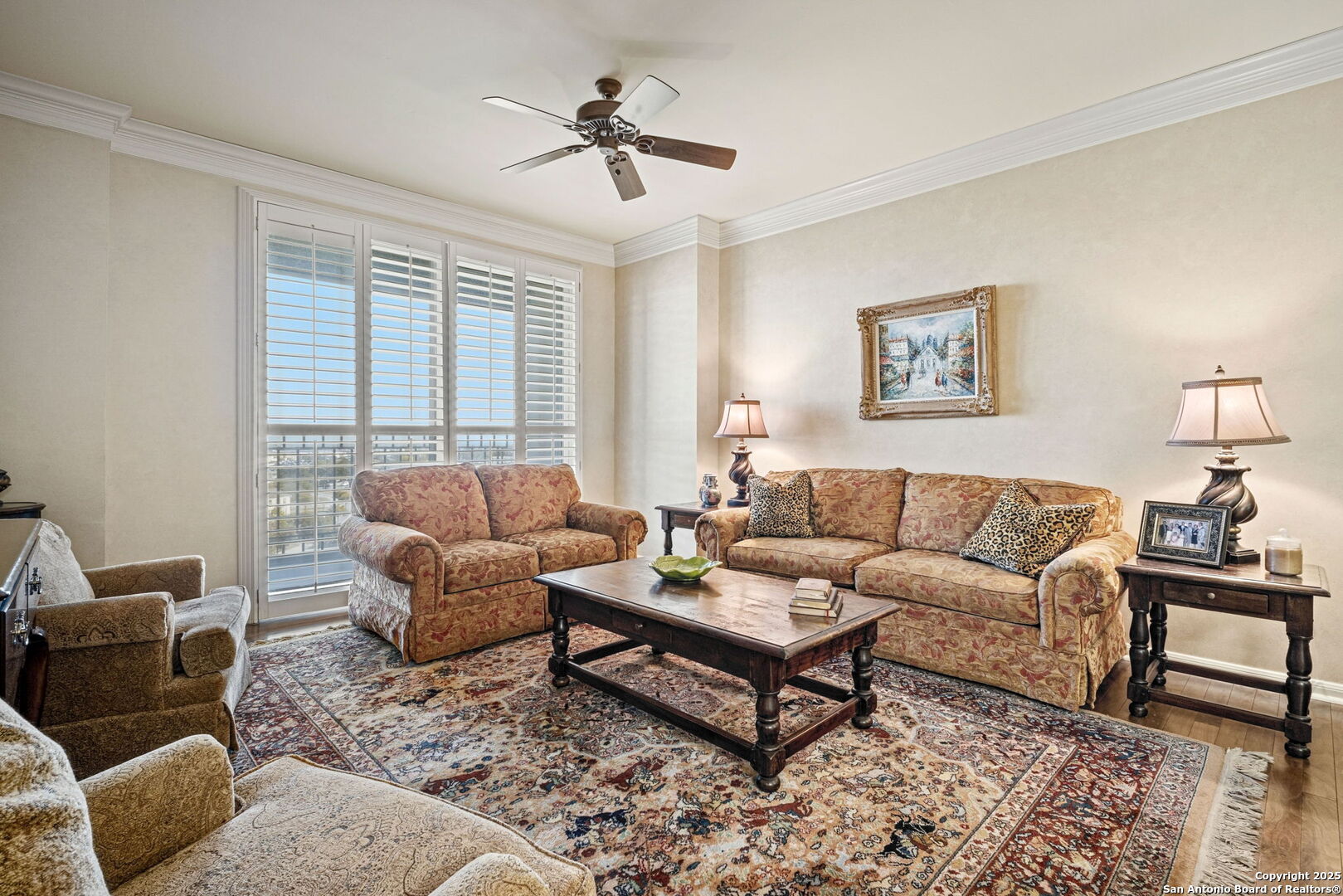 1 Towers Park Ln 810