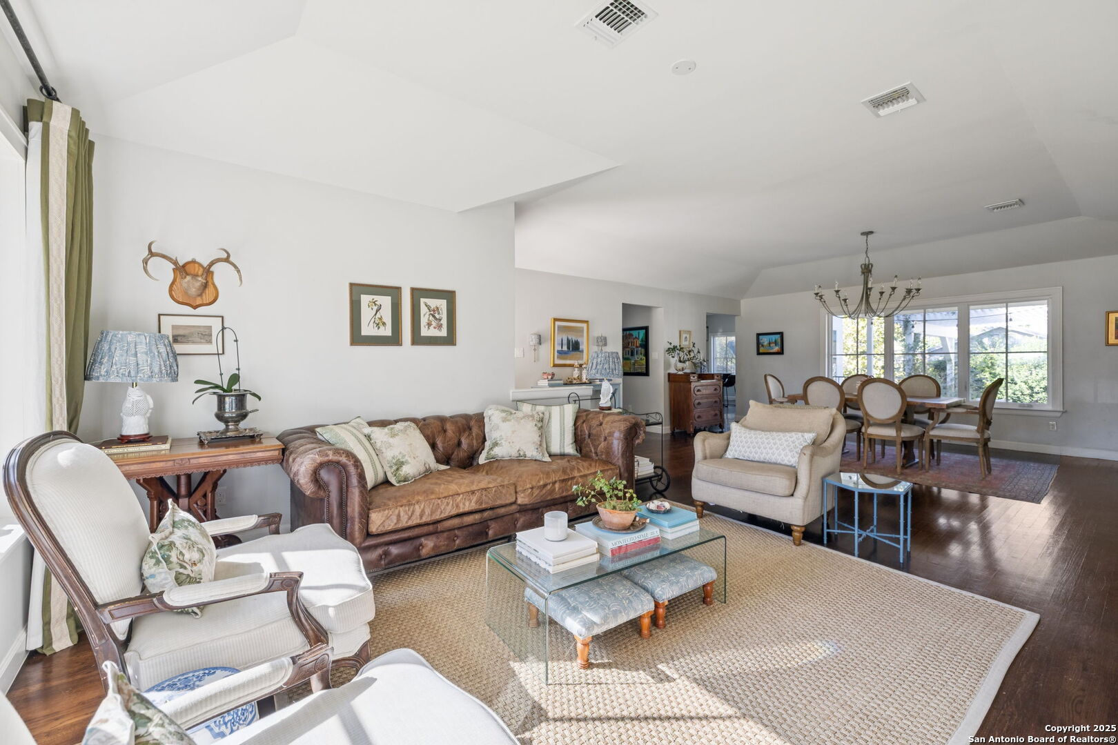 127 Larkwood Dr