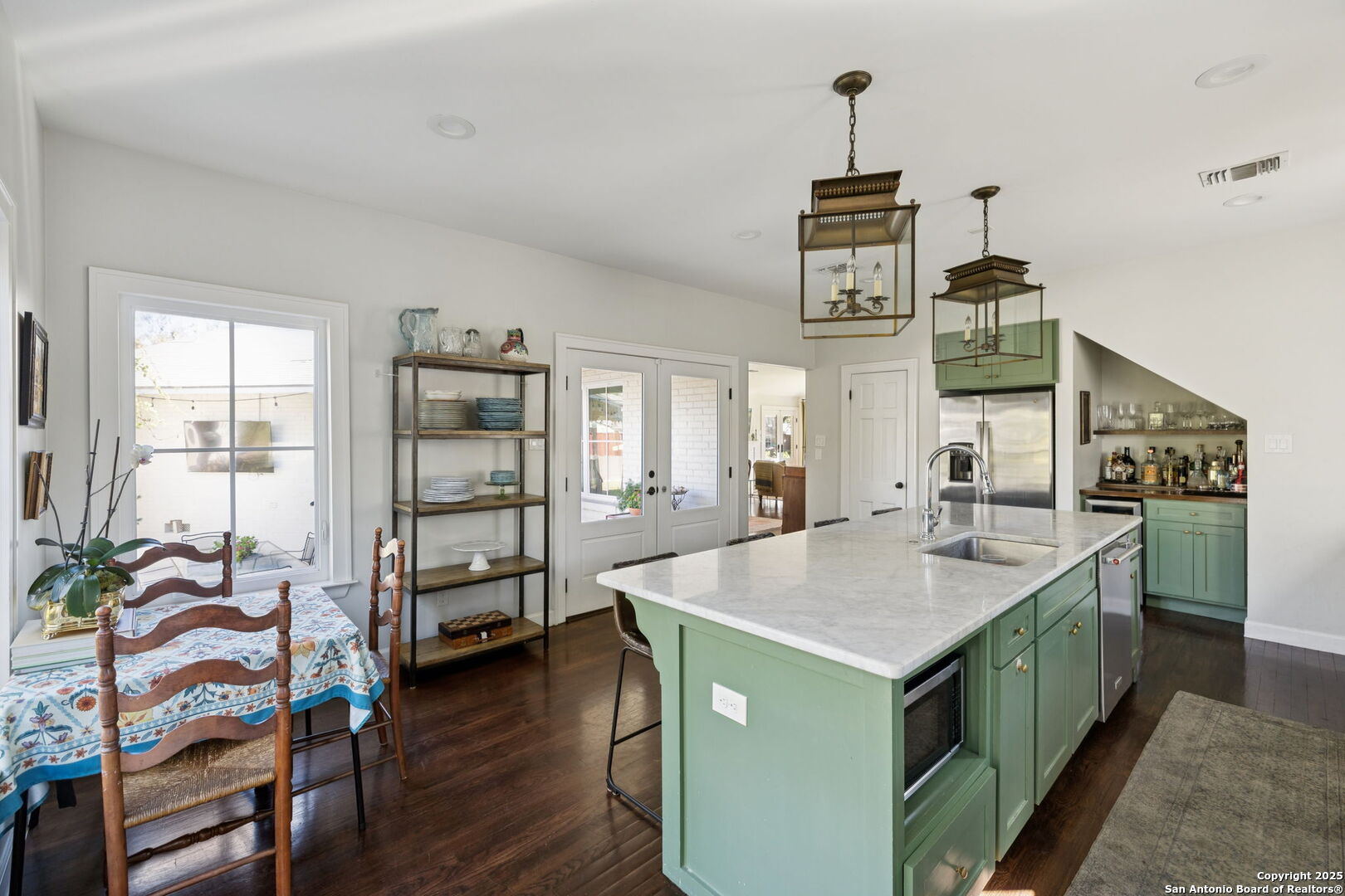 127 Larkwood Dr
