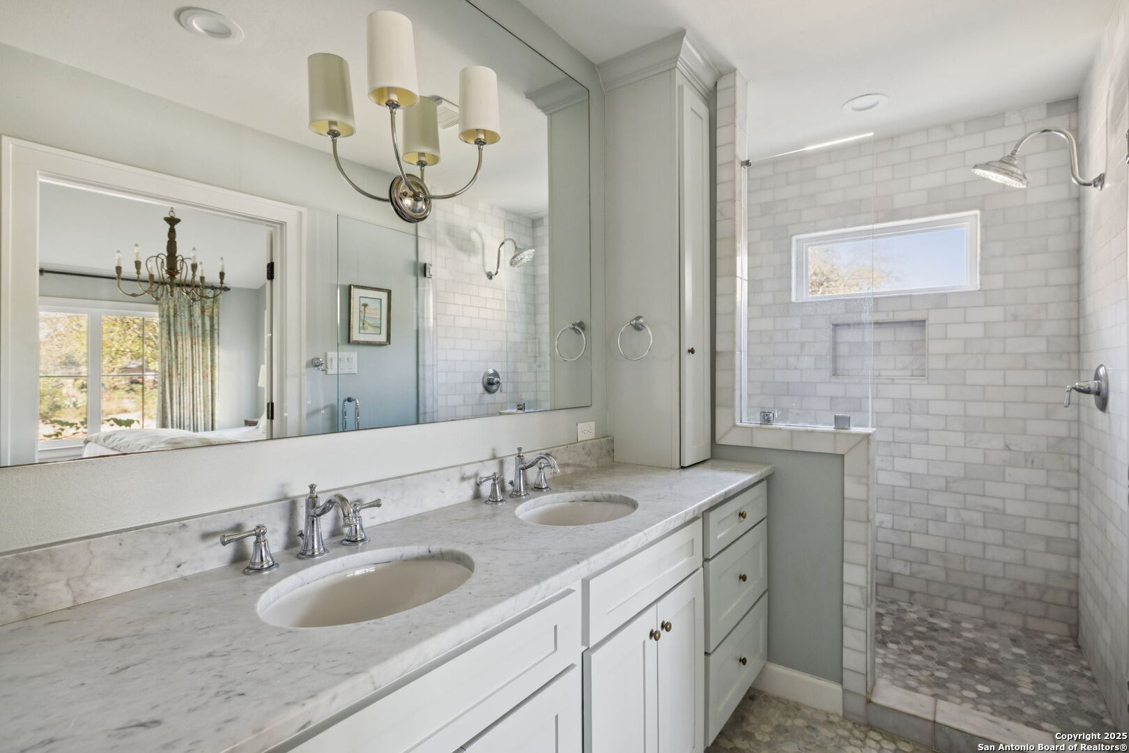 127 Larkwood Dr