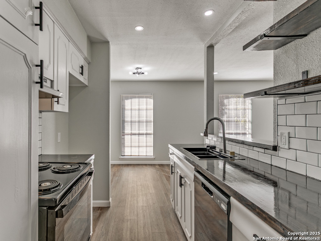 1045 Shook Avenue 120 120