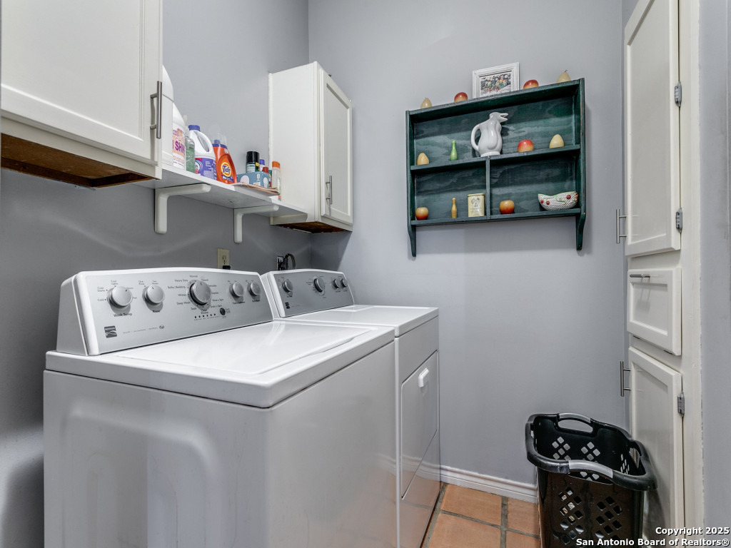 15115 Forest Country