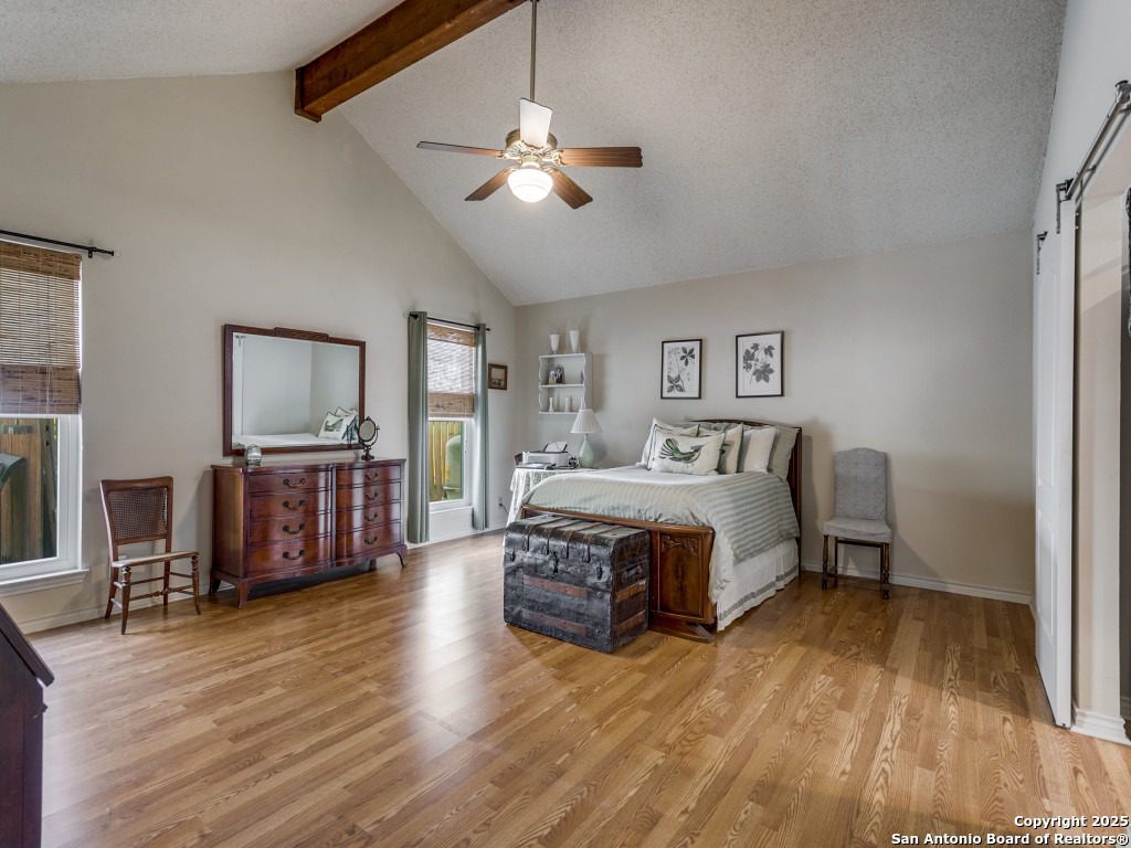 15115 Forest Country