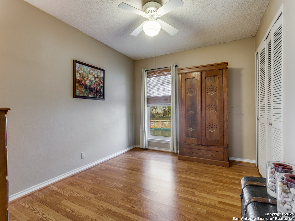 15115 Forest Country