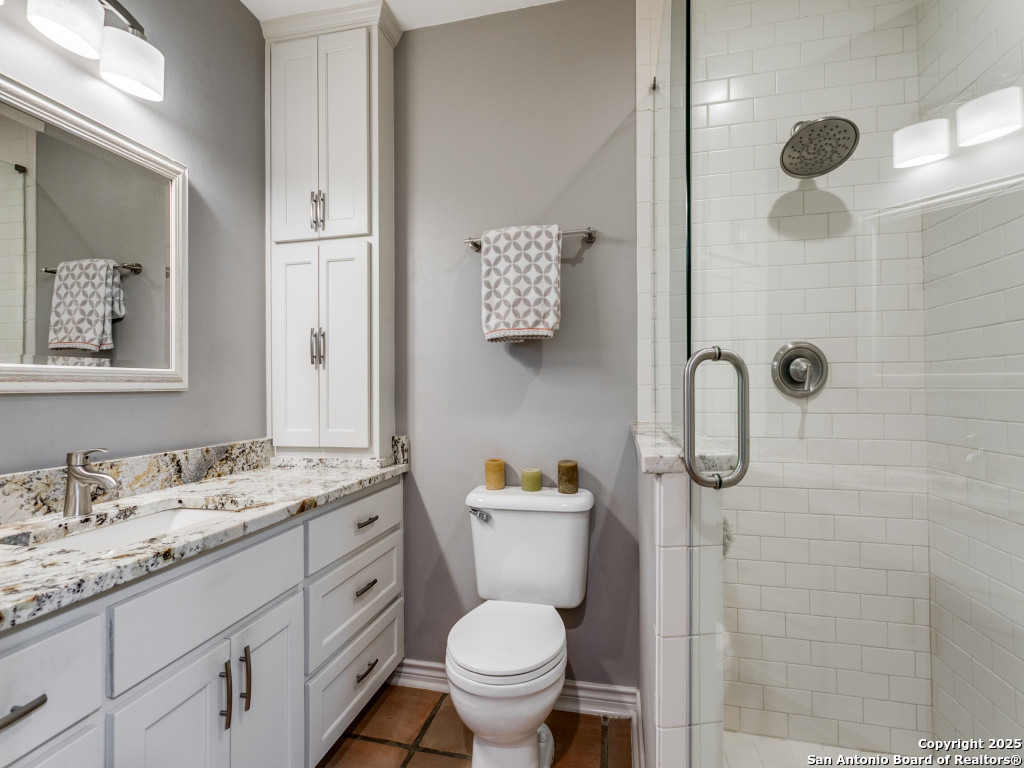 15115 Forest Country