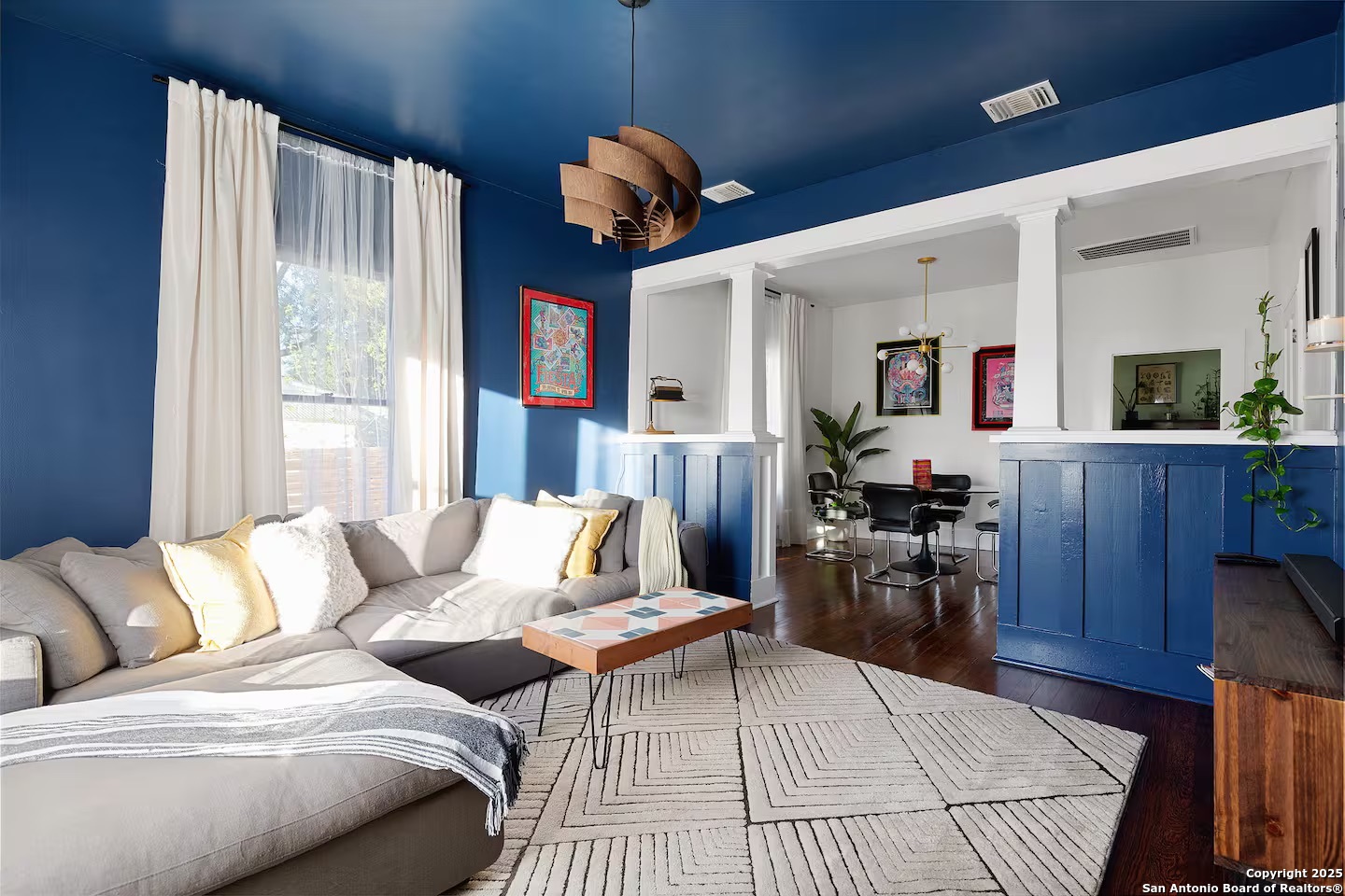 724 N Cherry