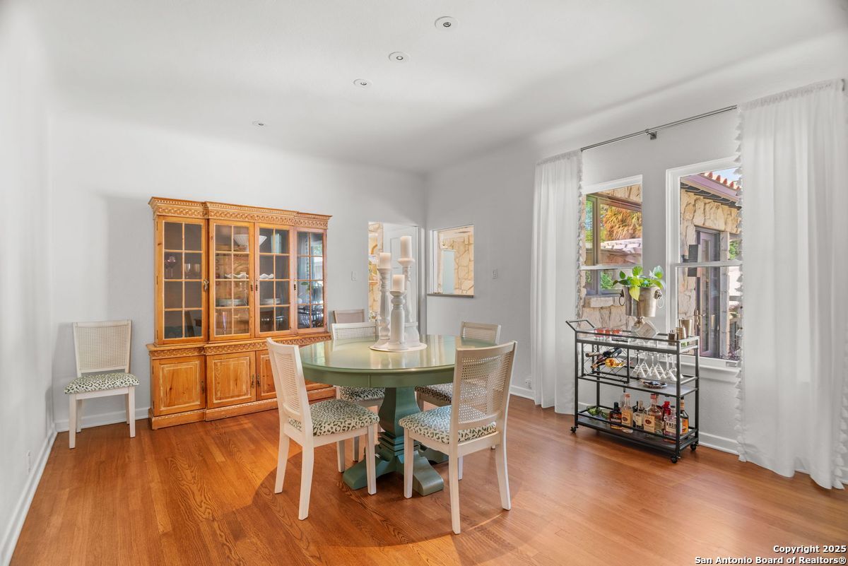 239 Belvidere