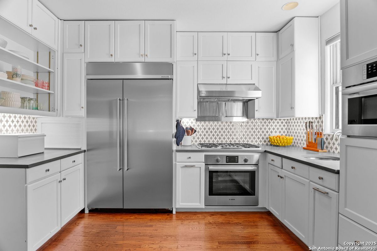 239 Belvidere
