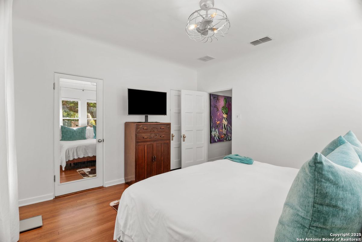 239 Belvidere