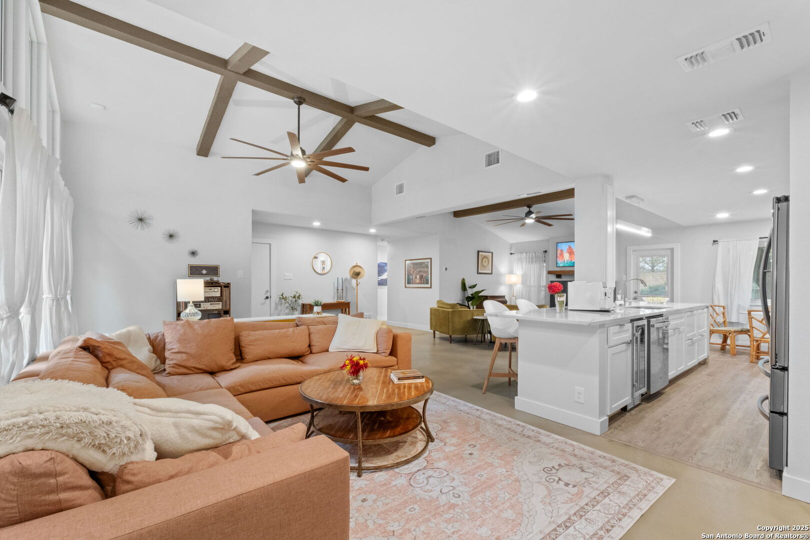 10922 Whispering Wind