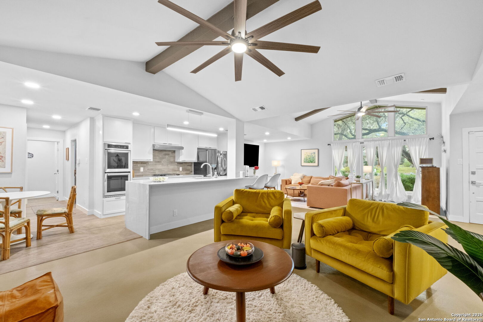 10922 Whispering Wind