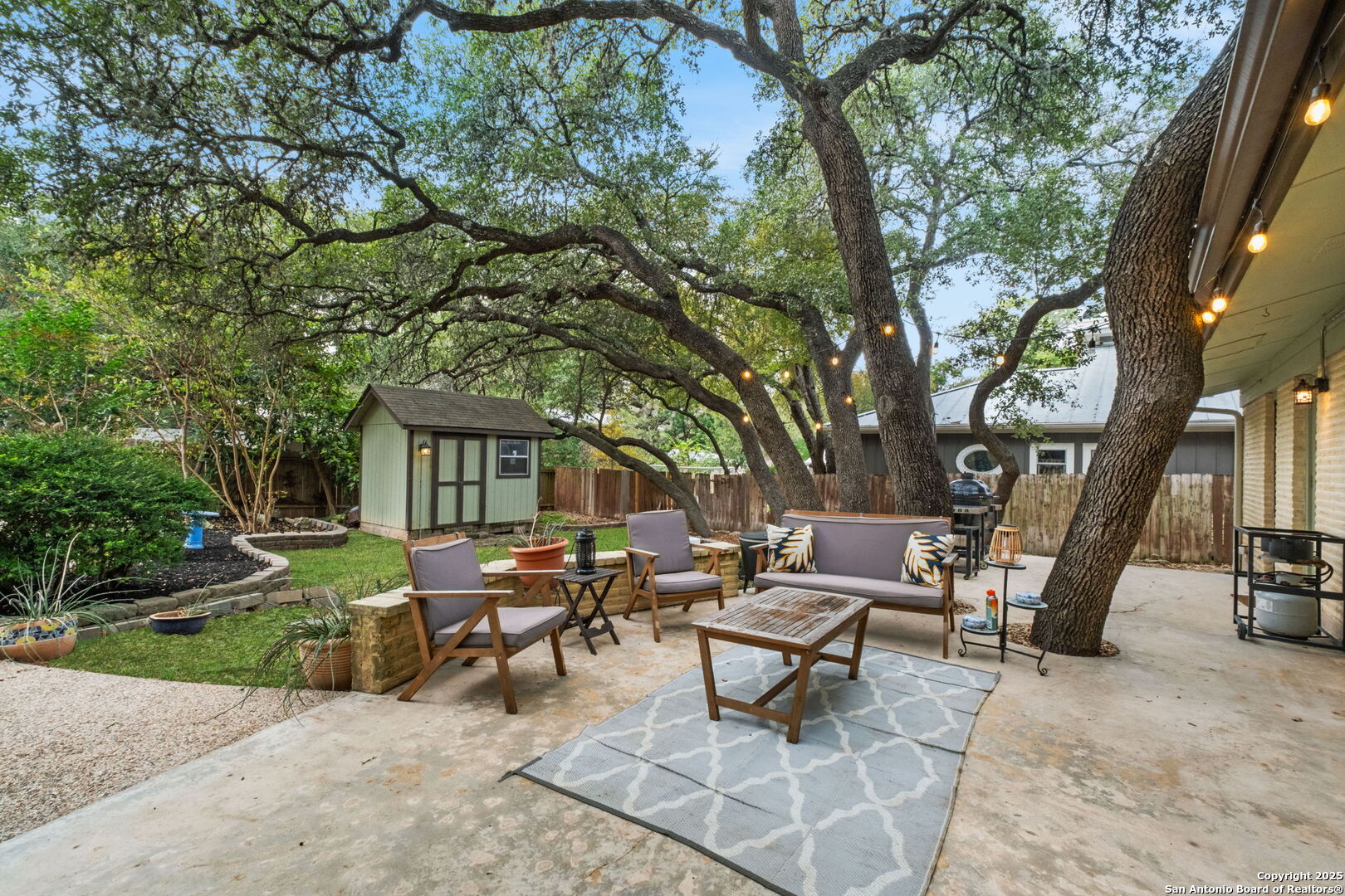 10922 Whispering Wind