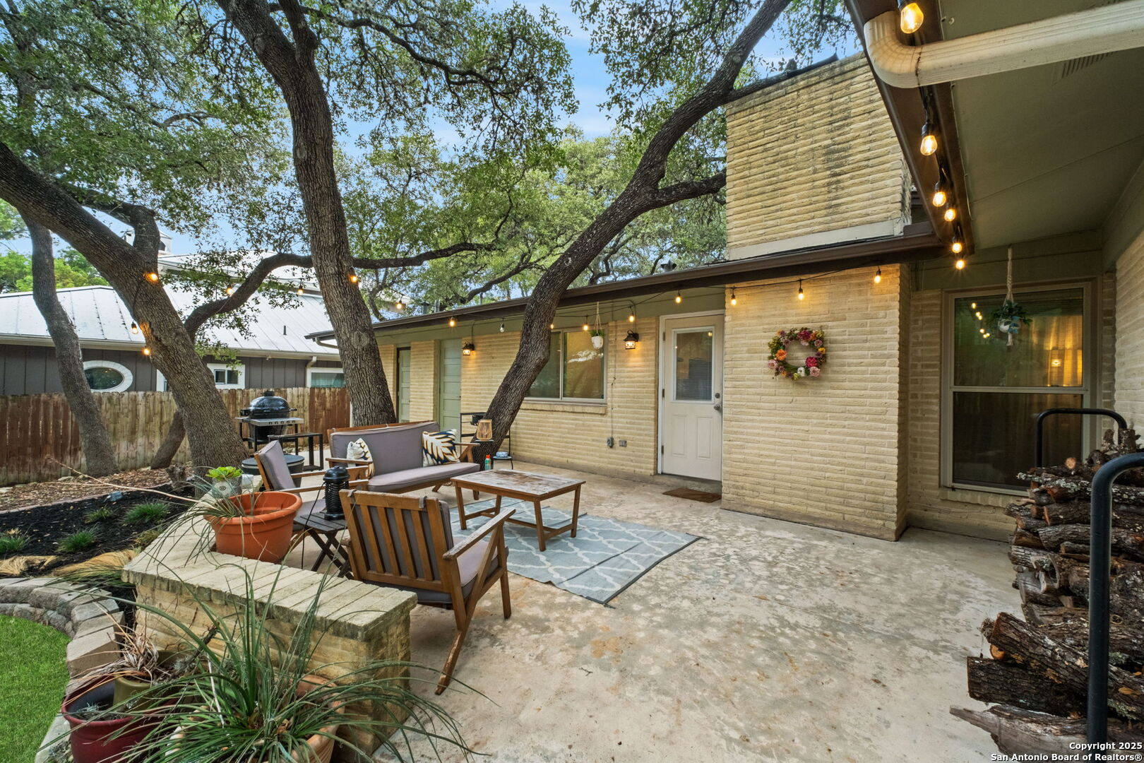 10922 Whispering Wind