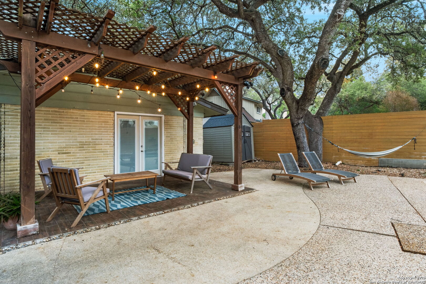 10922 Whispering Wind