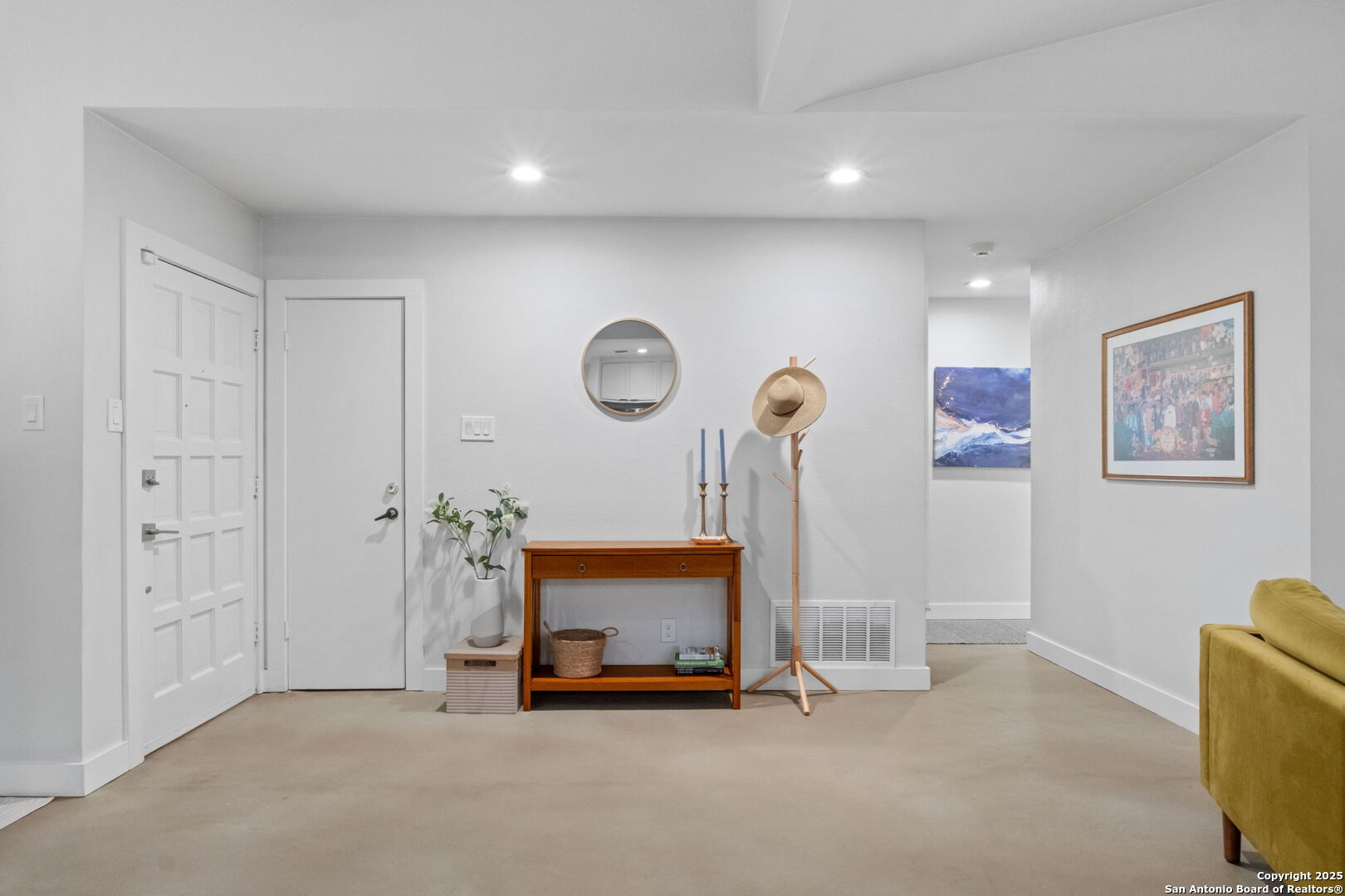 10922 Whispering Wind